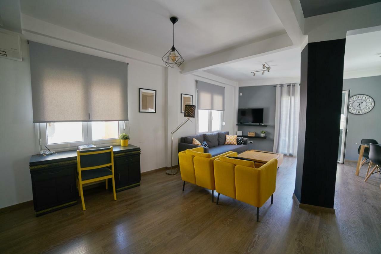 V&V Central & Elegant Apartment Athén Kültér fotó