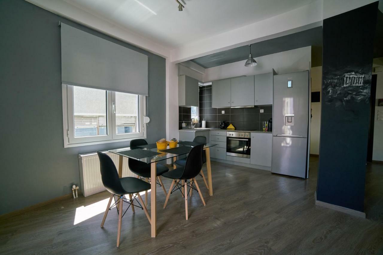 V&V Central & Elegant Apartment Athén Kültér fotó
